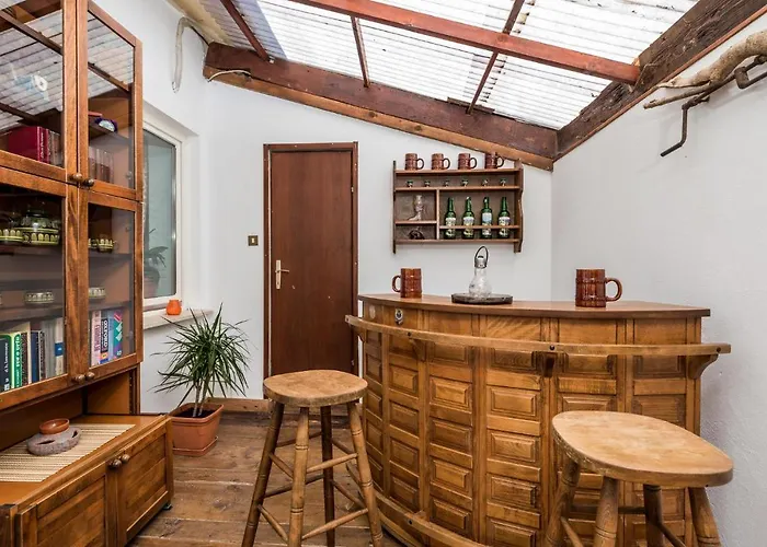 Nice Home In Opatija With Kitchen Casa vacanze