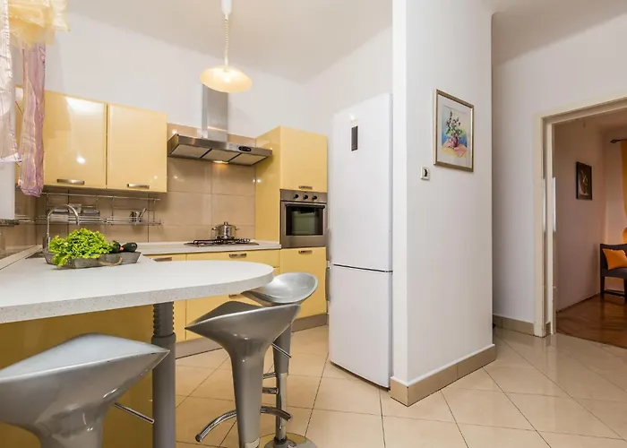 Nice Home In Opatija With Kitchen Abbazia