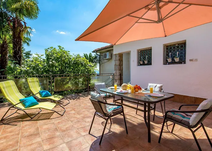 Casa vacanze Nice Home In Opatija With Kitchen *