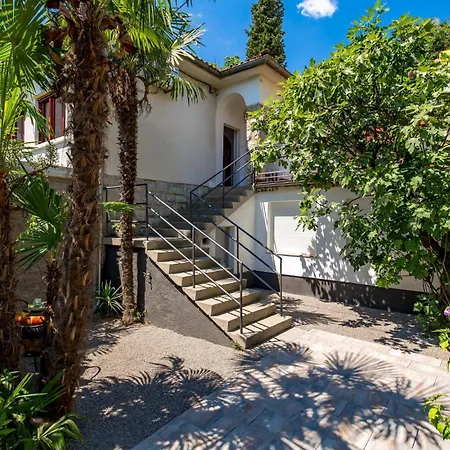 Nice Home In Opatija With Kitchen 別荘 オパティヤ