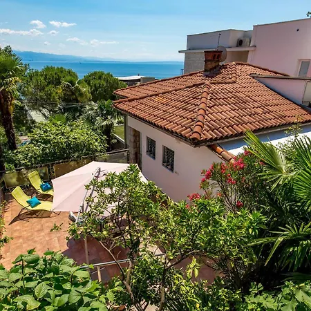 Nice Home In Opatija With Kitchen 펜션 *