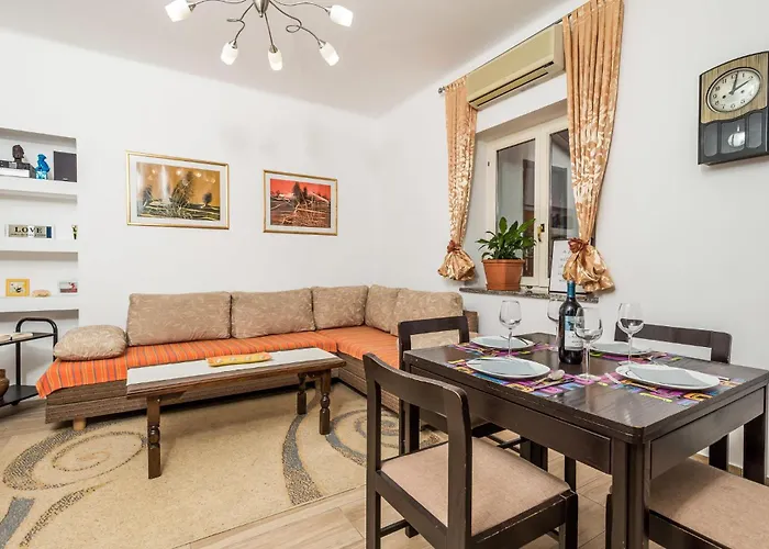 Nice Home In Opatija With Kitchen Опатия